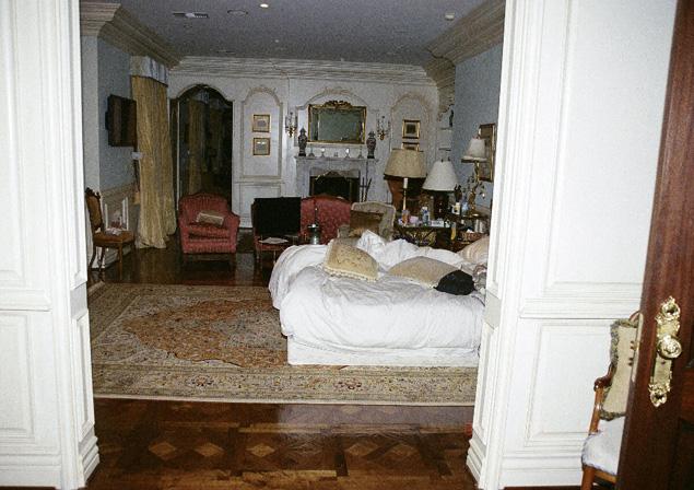 Фотографии спальни Майкла Джексона